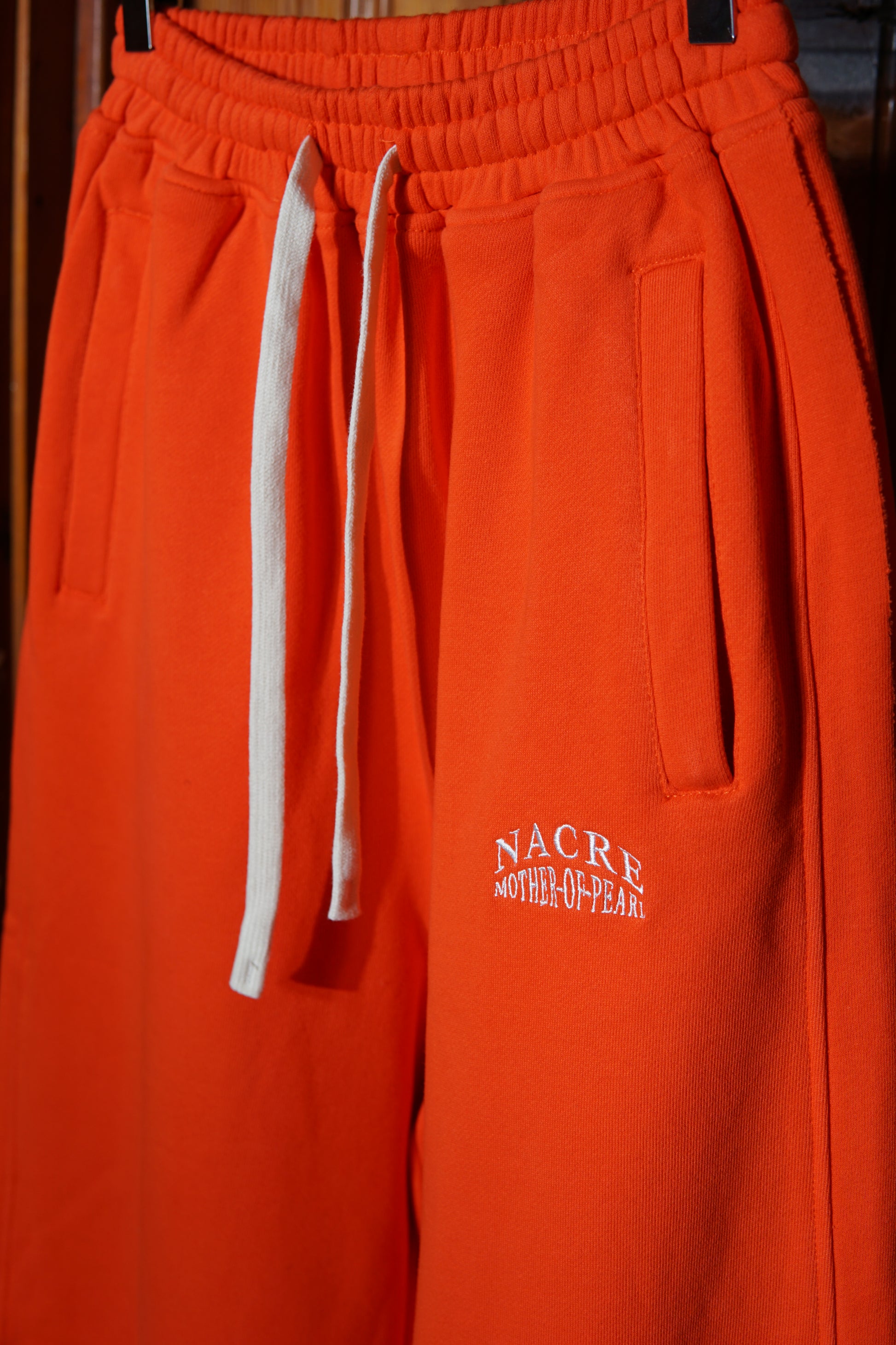 "NACRE" Thera Shorts