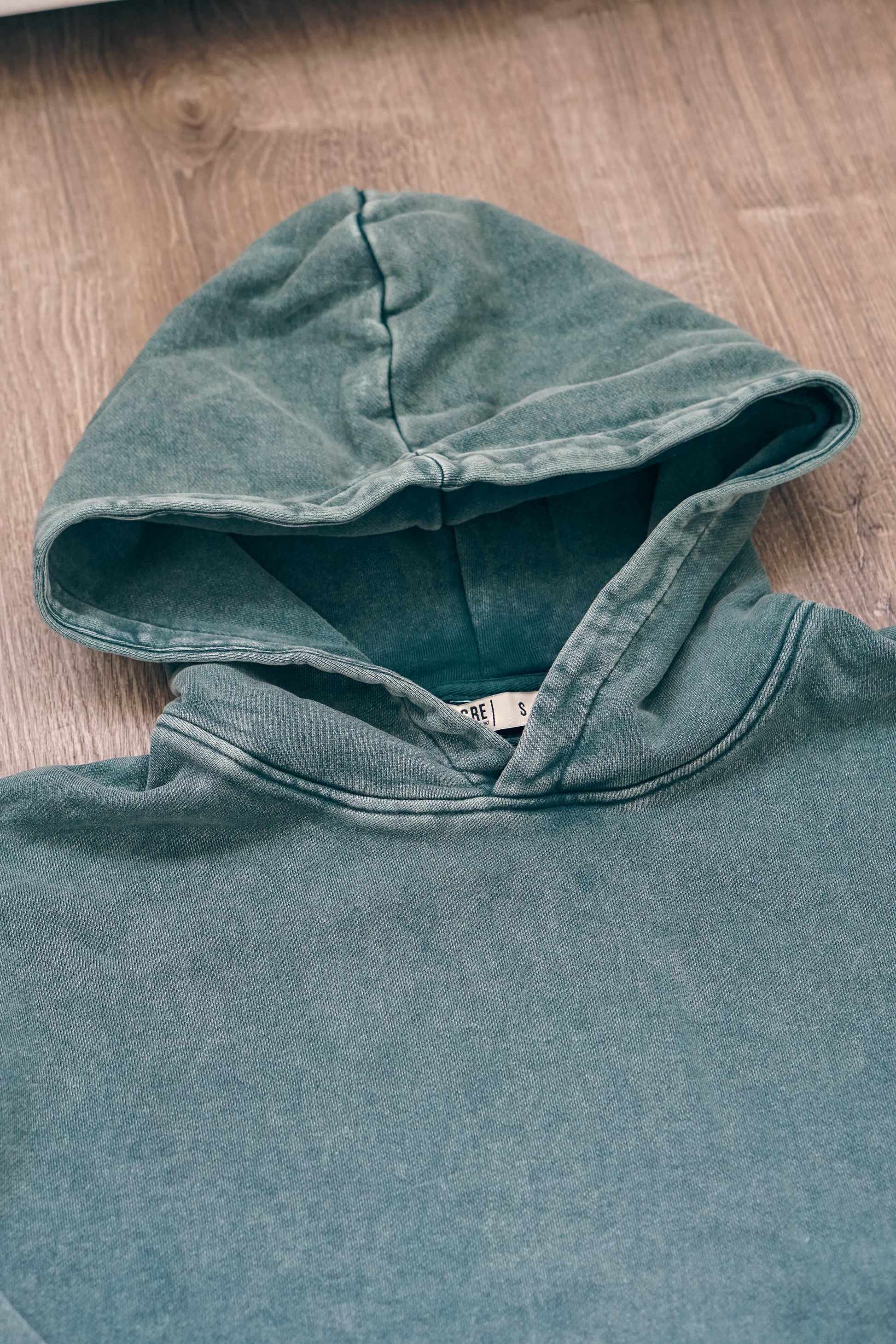"NACRE" Talc Hoodie